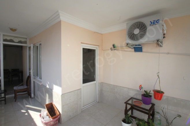 Menderes Mah. Mezitli Satılık Daire |  3+1 Oda | 180M2 4.400.000Tl  Krediye Uygun  | 3. Kat | Doğalgaz(Kombi) | 1 Banyo | 3 Yatak Odası Resim-5