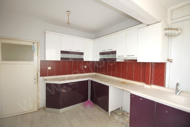 Pirireis Mah. Yenişehir Satılık Daire |  3+1 Oda | 170M2 2.600.000Tl  Krediye Uygun  | 3. Kat | Klima | 1 Banyo | 3 Yatak Odası Resim-5