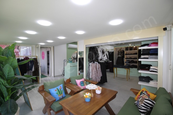 Güvenevler Mah. Yenişehir Devren Dükkan |  70M2 1.500.000Tl | Klima Resim-3