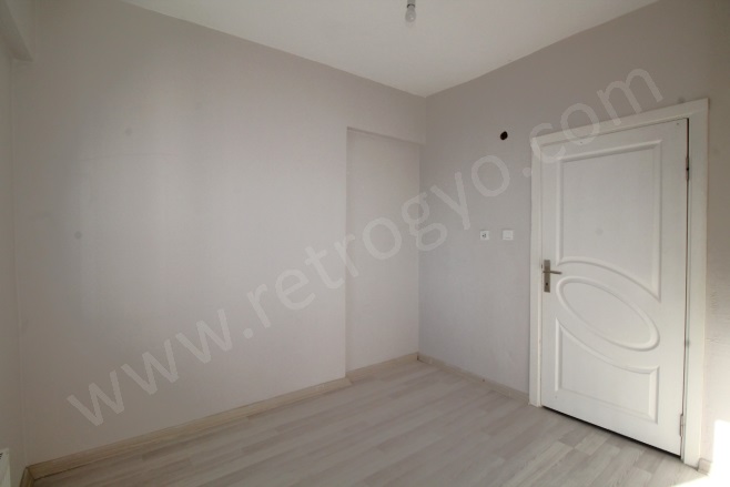 Akkent Mah. Yenişehir Kiralık Daire |  3+1 Oda | 150M2 Aylık 27.000Tl  Krediye Uygun  | 5. Kat | Doğalgaz(Kombi) | 1 Banyo | 3 Yatak Odası Resim-3