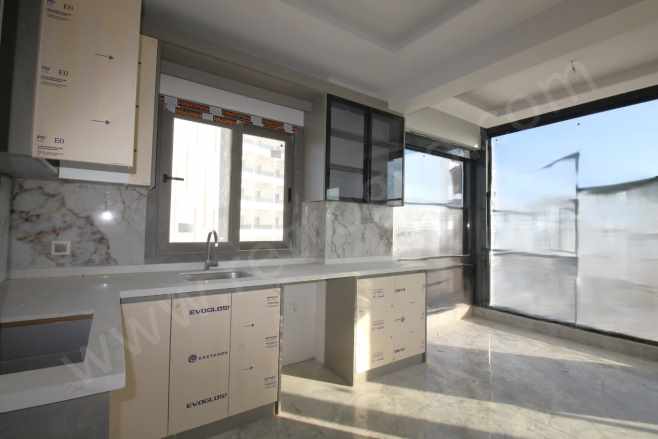 Retrodan Akdeniz Mahde Site içi Sosyal Alanlı Fırsat 2+1 Satılık Daire Mezitli