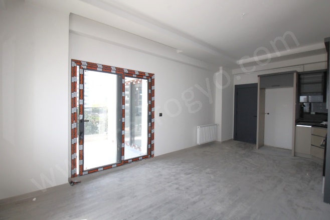 Akdeniz Mah. Mezitli Satılık Daire |  2+1 Oda | 110M2 4.150.000Tl  Krediye Uygun  | 5. Kat | Doğalgaz(Kombi) | 2 Banyo | 2 Yatak Odası Resim-4