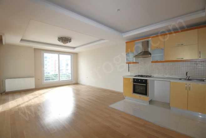 Retrodan Üniversite Caddesinde 724 Güvenlik Site içi Kiralık Daire 2+1 Yenişehir Çiftlikköy Mah