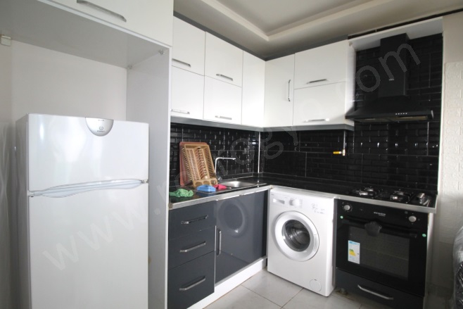 Çiftlikköy Mah. Yenişehir Kiralık Daire |  1+1 Oda | 65M2 Aylık 15.000Tl  Krediye Uygun  Eşyalı  | 1. Kat | Klima | 1 Banyo | 1 Yatak Odası Resim-3