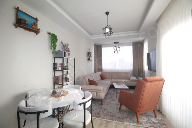Çiftlikköy Mah. Yenişehir Satılık Daire |  2+1 Oda | 110M2 3.750.000Tl  Krediye Uygun  | 9. Kat | Doğalgaz(Kombi) | 1 Banyo | 2 Yatak Odası Resim-4