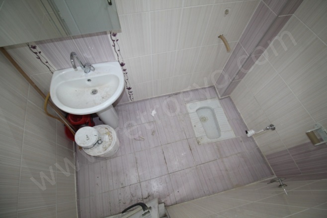 Atatürk Mah. Mezitli Satılık Daire |  3+1 Oda | 170M2 4.450.000Tl  Krediye Uygun  | 2. Kat | Doğalgaz(Kombi) | 1 Banyo | 3 Yatak Odası Resim-5