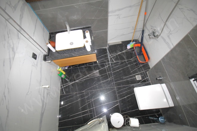 Merkez Mah. Mezitli Devren İşyeri |  3+1 Oda | 170M2 1.150.000Tl  Krediye Uygun  | 1. Kat | Klima | 1 Banyo Resim-5