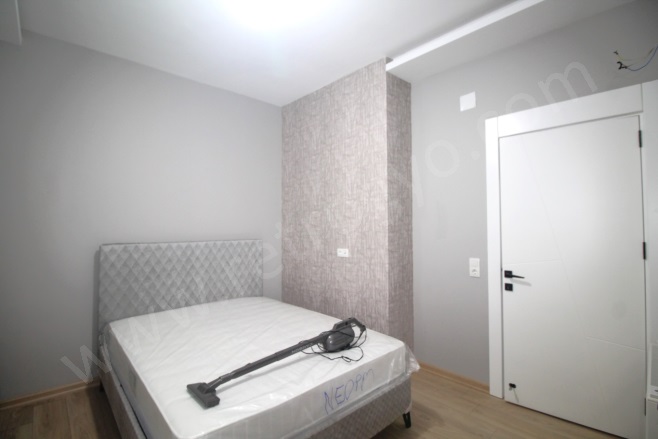 Deniz Mah. Mezitli Satılık Daire |  1+1 Oda | 65M2 3.000.000Tl  Krediye Uygun  Eşyalı  | 8. Kat | Doğalgaz(Kombi) | 1 Banyo | 1 Yatak Odası Resim-3