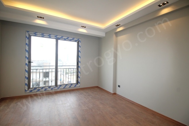 Menteş Mah. Yenişehir Satılık Daire |  2+1 Oda | 120M2 5.500.000Tl  Krediye Uygun  | 1. Kat | Doğalgaz(Kombi) Resim-3