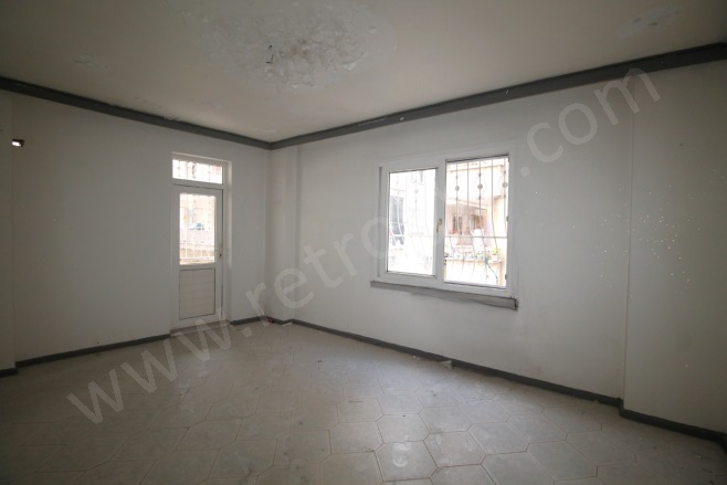 Nusratiye Mah. Akdeniz Satılık Daire |  3+1 Oda | 170M2 2.400.000Tl  Krediye Uygun  | 1. Kat | Klima | 1 Banyo | 3 Yatak Odası Resim-1