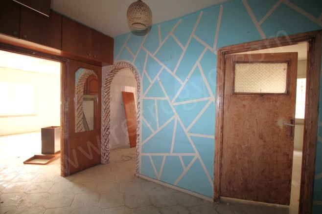 Nusratiye Mah. Akdeniz Satılık Daire |  3+1 Oda | 170M2 2.400.000Tl  Krediye Uygun  | 1. Kat | Klima | 1 Banyo | 3 Yatak Odası Resim-2