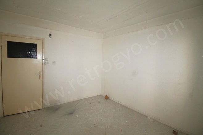 Nusratiye Mah. Akdeniz Satılık Daire |  3+1 Oda | 170M2 2.400.000Tl  Krediye Uygun  | 1. Kat | Klima | 1 Banyo | 3 Yatak Odası Resim-5