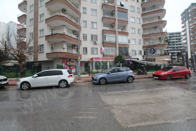 Güvenevler Mah. Yenişehir Kiralık Dükkan |  80M2 Aylık 55.000Tl Resim-4