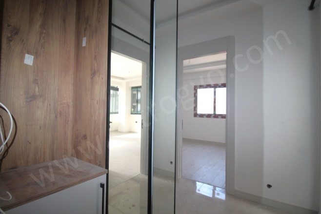 Merkez Mah. Mezitli Kiralık Daire |  2+1 Oda | 110M2 Aylık 30.000Tl  Krediye Uygun  | 2. Kat | Doğalgaz(Kombi) | 2 Banyo | 2 Yatak Odası Resim-1