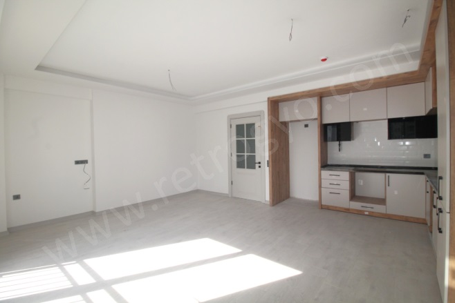Merkez Mah. Mezitli Kiralık Daire |  2+1 Oda | 110M2 Aylık 30.000Tl  Krediye Uygun  | 2. Kat | Doğalgaz(Kombi) | 2 Banyo | 2 Yatak Odası Resim-5