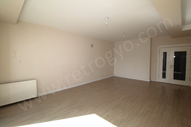 Merkez Mah. Mezitli Satılık Daire |  3+1 Oda | 190M2 6.150.000Tl  Krediye Uygun  | 5. Kat | Doğalgaz(Kombi) Resim-3