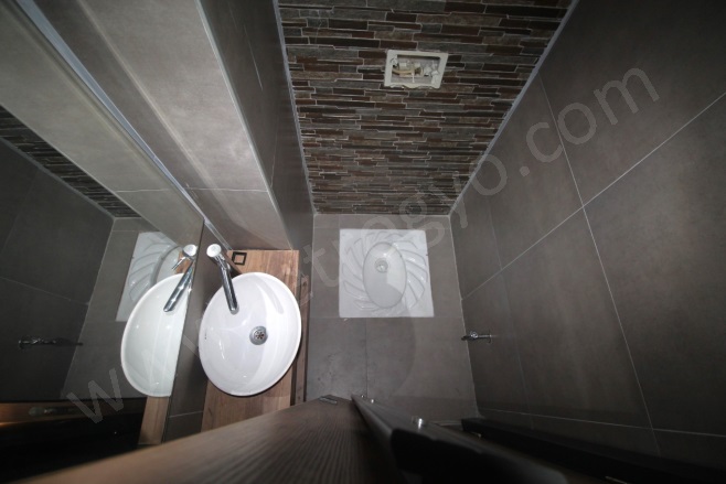 Merkez Mah. Mezitli Satılık Daire |  5+1 Oda | 220M2 7.100.000Tl  Krediye Uygun  | 6. Kat | Doğalgaz(Kombi) | 2 Banyo | 5 Yatak Odası Resim-4