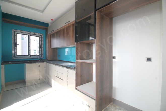 Güvenevler Mah. Yenişehir Satılık Daire |  2+1 Oda | 110M2 5.000.000Tl | 12. Kat | Doğalgaz(Kombi) | 2 Banyo | 2 Yatak Odası Resim-3