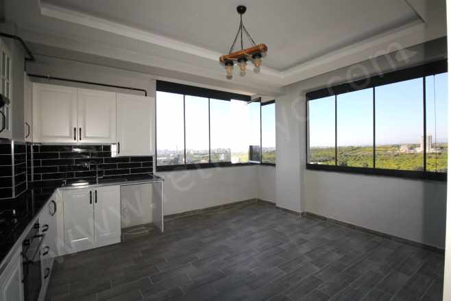 Retro’Dan Ruhunuzu Dinlendireceğiniz B Mutfak 2+1 Kiralık Daire Mezitli Eski Mah