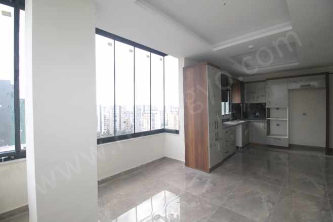 Retro’Dan Merkez Mah’De Yatırımlarınızı Değerleneceğiniz Fırsat 2+1 Satılık Daire Mezitli