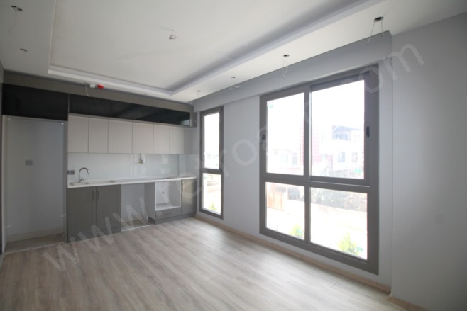 50. Yıl Mah. Yenişehir Satılık Daire |  2+1 Oda | 120M2 5.500.000Tl  Krediye Uygun  | 1. Kat | Doğalgaz(Kombi) | 1 Banyo | 2 Yatak Odası Resim-1