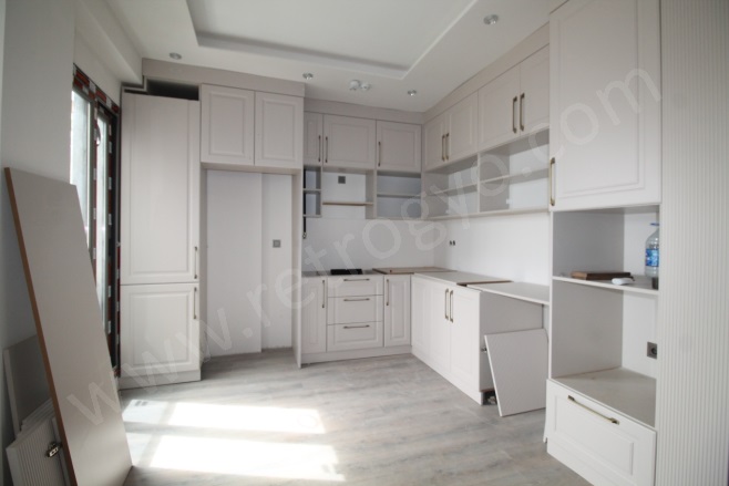 Menteş Mah. Yenişehir Satılık Daire |  3+1 Oda | 160M2 9.500.000Tl  Krediye Uygun  | 1. Kat | Doğalgaz(Kombi) | 2 Banyo | 3 Yatak Odası Resim-4