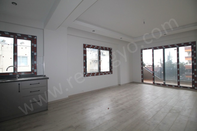 Gazi Mah. Yenişehir Kiralık Daire |  2+1 Oda | 120M2 Aylık 28.000Tl  Krediye Uygun  | 4. Kat | Doğalgaz(Kombi) | 2 Banyo | 2 Yatak Odası Resim-4