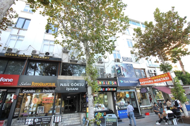 Cami Şerif Mah. Akdeniz Kiralık Ofis / Büro |  1+1 Oda | 70M2 Aylık 18.500Tl  Krediye Uygun  | 2. Kat | Klima | 1 Banyo Resim-1