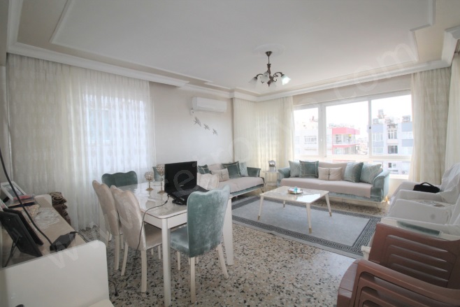 Cumhuriyet Mah. Yenişehir Satılık Daire |  3+1 Oda | 180M2 3.500.000Tl  Krediye Uygun  | 7. Kat | Klima | 1 Banyo | 3 Yatak Odası Resim-2