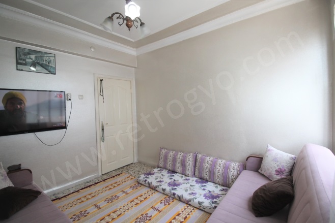 Cumhuriyet Mah. Yenişehir Satılık Daire |  3+1 Oda | 180M2 3.500.000Tl  Krediye Uygun  | 7. Kat | Klima | 1 Banyo | 3 Yatak Odası Resim-5