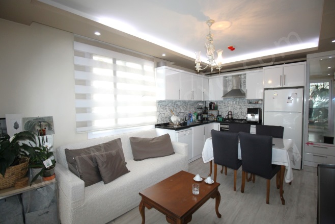 Atatürk Mah. Mezitli Kiralık Daire |  1+1 Oda | 65M2 Aylık 21.000Tl  Krediye Uygun  Eşyalı  | 2. Kat | Doğalgaz(Kombi) | 1 Banyo | 1 Yatak Odası Resim-3