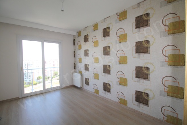 Menteş Mah. Yenişehir Satılık Daire |  4+1 Oda | 200M2 9.250.000Tl  Krediye Uygun  | 3. Kat | Doğalgaz(Kombi) | 2 Banyo | 4 Yatak Odası Resim-5