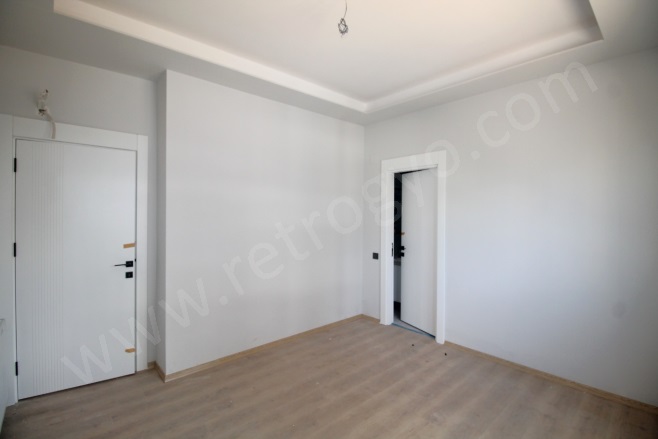 Akdeniz Mah. Mezitli Kiralık Daire |  2+1 Oda | 110M2 Aylık 30.000Tl  Krediye Uygun  | 4. Kat | Doğalgaz(Kombi) | 2 Banyo | 2 Yatak Odası Resim-5