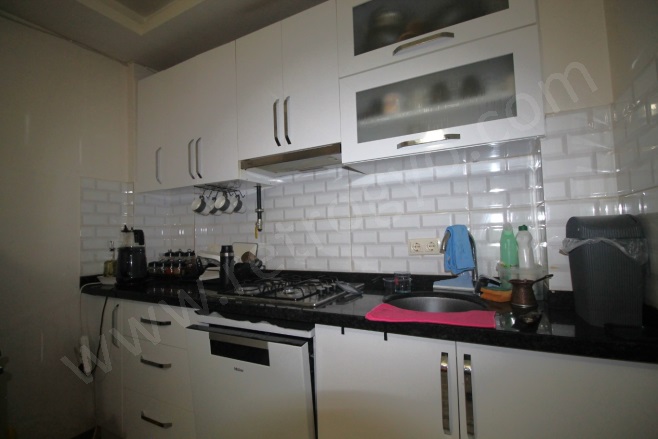 Çiftlikköy Mah. Yenişehir Satılık Daire |  1+1 Oda | 60M2 1.900.000Tl  Krediye Uygun  | Yüksek Giriş | Doğalgaz(Kombi) Resim-4