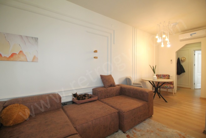 Menderes Mah. Mezitli Satılık Daire |  2+1 Oda | 110M2 3.150.000Tl  Krediye Uygun  | 4. Kat | Doğalgaz(Kombi) | 1 Banyo | 2 Yatak Odası Resim-2