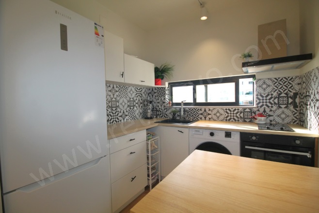 Menderes Mah. Mezitli Satılık Daire |  2+1 Oda | 110M2 3.150.000Tl  Krediye Uygun  | 4. Kat | Doğalgaz(Kombi) | 1 Banyo | 2 Yatak Odası Resim-5