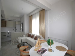 Yenişehir Çiftlikköy Mah. Satılık Daire 1+1 70 M2 | 1. Kat | Doğalgaz(Kombi) | 1 Banyo | 1 Yatak Odası