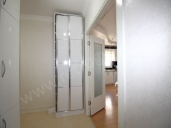 Mezitli Deniz Mah. Satılık Daire 2+1 130 M2 | 3. Kat | Doğalgaz(Kombi) | 2 Banyo | 2 Yatak Odası