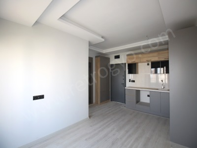 Retrodan Yarınlarınızı Teminat Altına Alcağınız Sıfır Lüx 1+1 Satılık Daire Mezitli Akdeniz Mah