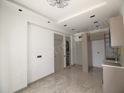 Retrodan Yaşar Doğu Caddesinde Yatırımlarınızı Doğru Yapacağınız Lüx 1+1 Satılık Daire Mezitli Akdeniz Mah