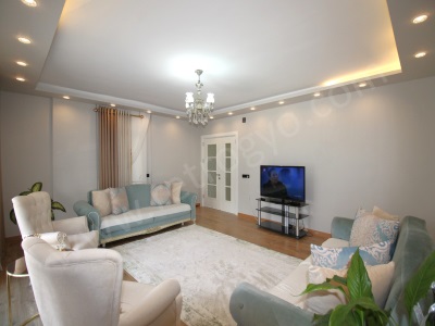 Retrodan Ekstralarla Dolu Masrafsız Geniş B Mutfak 3+1 Satılık Daire Yenişehir Batıkent Mah