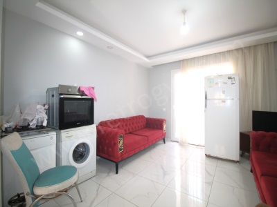 Retrodan Sahile Adım Mesafede Olacağınız Kiralık Daire 2+1 Mezitli Viranşehir Mah