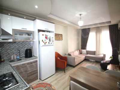Wohnung Kaufen In  Türkei, Mersin, Toroslar, Saglik Str. , 2+1 Zimmer, 100 m2