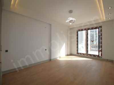 Wohnung Kaufen In  Türkei, Mersin, Mezitli, 75.Yil Str. , 2+1 Zimmer, 120 m2