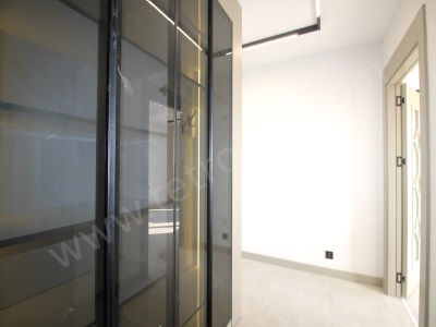 Retrodan Modern Mimarı Tasarımı İle Lüks Konsept 2+1 Satılık Daire Mezitli Kuyuluk Mah