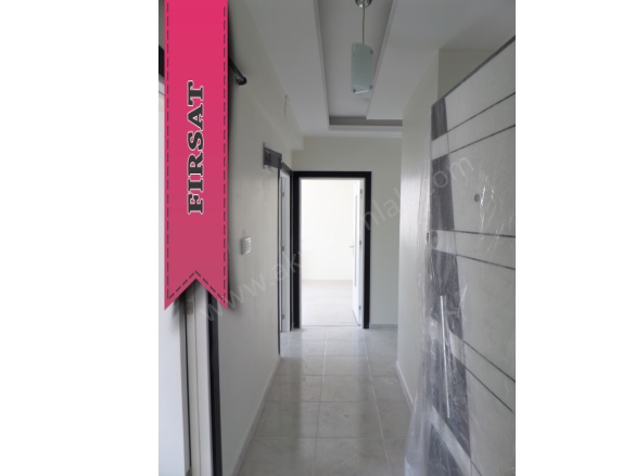 Akif İnan Mah. Onikişubat Satılık Daire |  3+1 Oda | 120M2 0Tl  Krediye Uygun  | 3. Kat | Doğalgaz(Kombi) | 2 Banyo | 2 Yatak Odası Resim-4