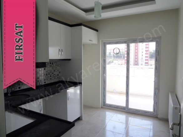 Akif İnan Mah. Onikişubat Satılık Daire |  3+1 Oda | 120M2 0Tl  Krediye Uygun  | 3. Kat | Doğalgaz(Kombi) | 2 Banyo | 2 Yatak Odası Resim-5