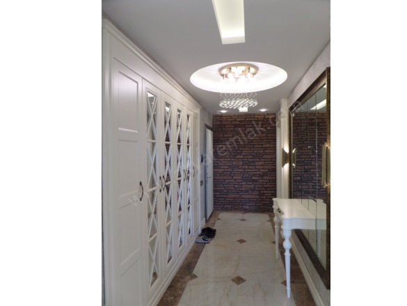 Akif İnan Mah. Onikişubat Satılık Daire |  4+1 Oda | 175M2 0Tl  Krediye Uygun  | 4. Kat | Merkezi Isınma | 2 Banyo | 3 Yatak Odası Resim-3