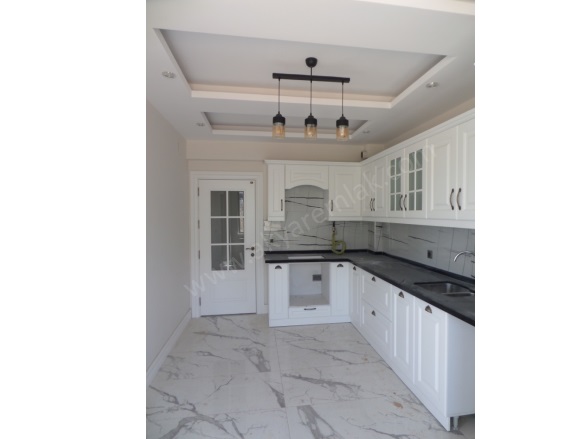 Akif İnan Mah. Onikişubat Satılık Daire |  4+1 Oda | 175M2 6.000.000Tl  Krediye Uygun  | 8. Kat | Doğalgaz(Kombi) Resim-2