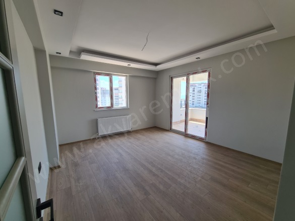 Bin Evler Mah. Onikişubat Satılık Daire |  4+1 Oda | 220M2 7.700.000Tl  Krediye Uygun  | Doğalgaz(Kombi) | 2 Banyo Resim-5